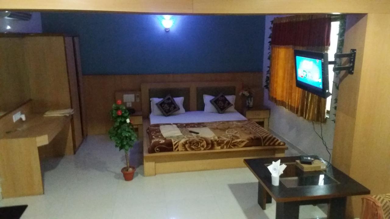 Hotel Relax Inn Banswara Esterno foto